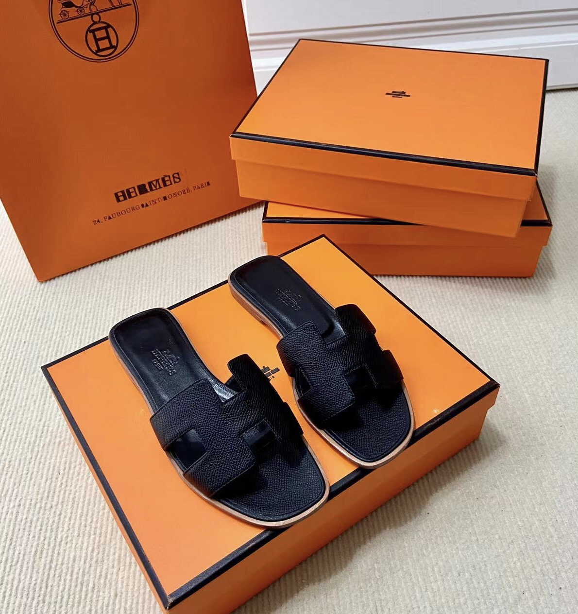 에르메스 올수공 오란 슬리퍼 샌들 앱송 68